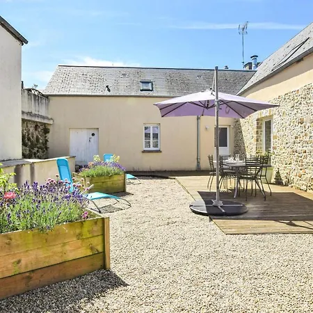 3 Bedroom Stunning In Dom wakacyjny *