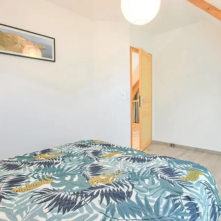 Dom wakacyjny 3 Bedroom Beautiful In *