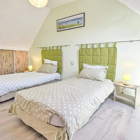 3 Bedroom Beautiful In Dom wakacyjny