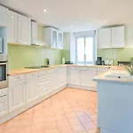Beautiful home in Créances with WiFi&3 Bedrooms