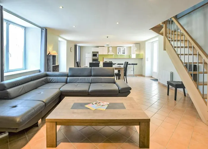 3 Bedroom Stunning In Créances